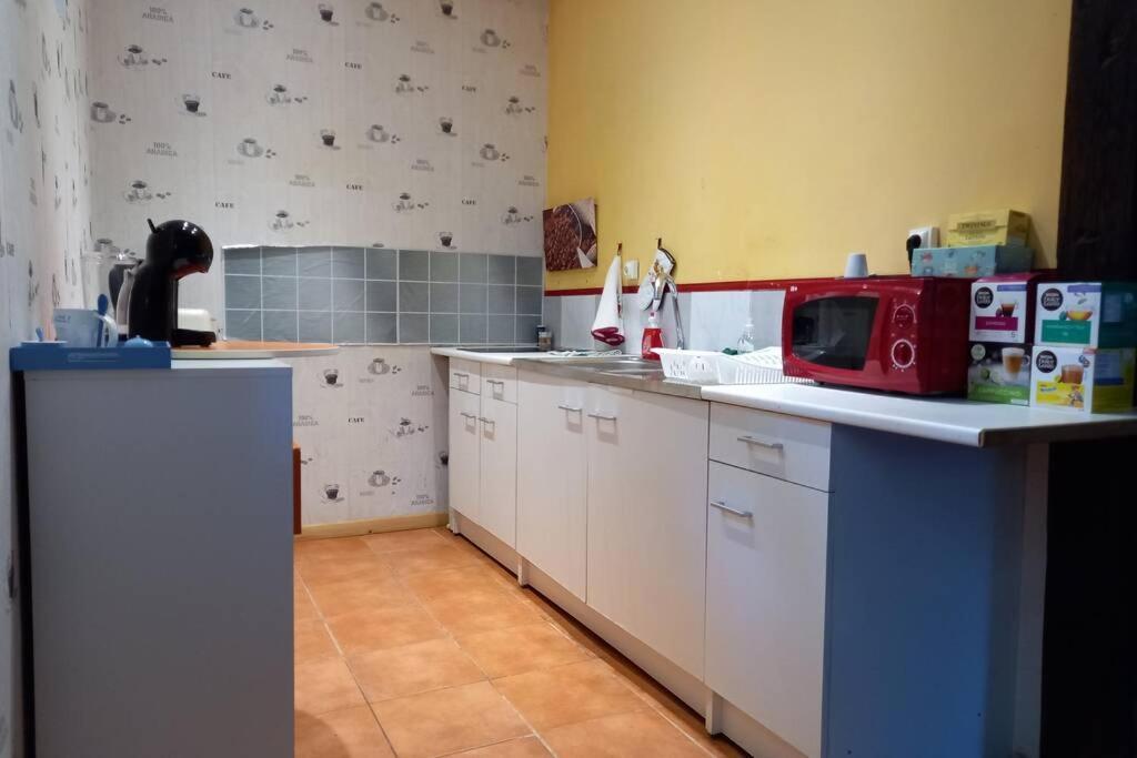 Agonges Suite Dans Le Jardin Du Chateau מראה חיצוני תמונה
